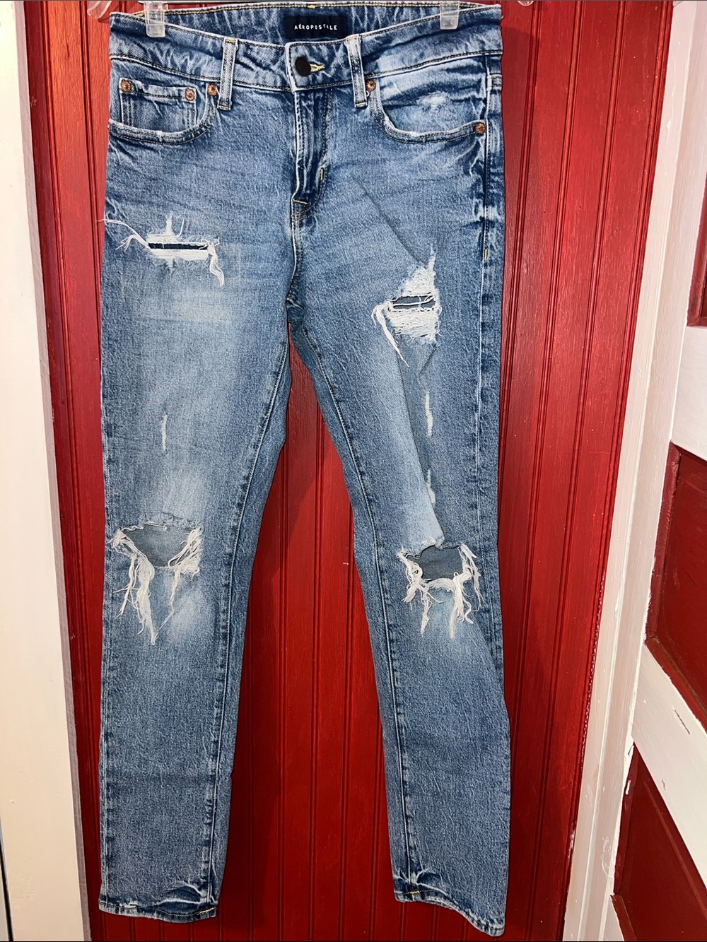 Aeropostale Slim Distressed Light Blue Men’s Jeans 28x32